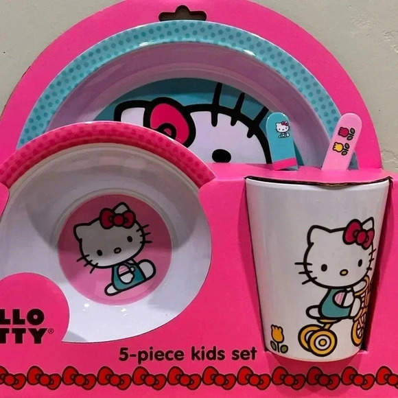 Hello Kitty 5 piece children’s dish set. 100% Melamine. Made by Sanrio - Picture 3 of 6